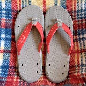 COLUMBIA Flip Flops
